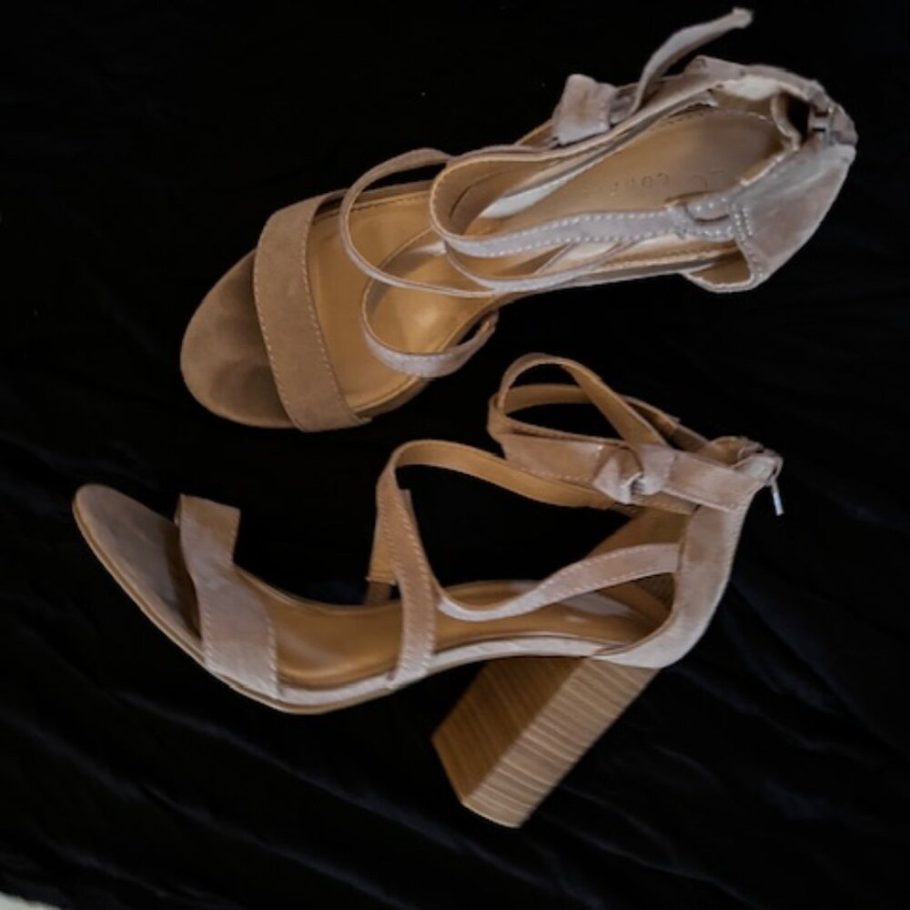 womens size 7 high heel seven shoes sandals  tan brown heels